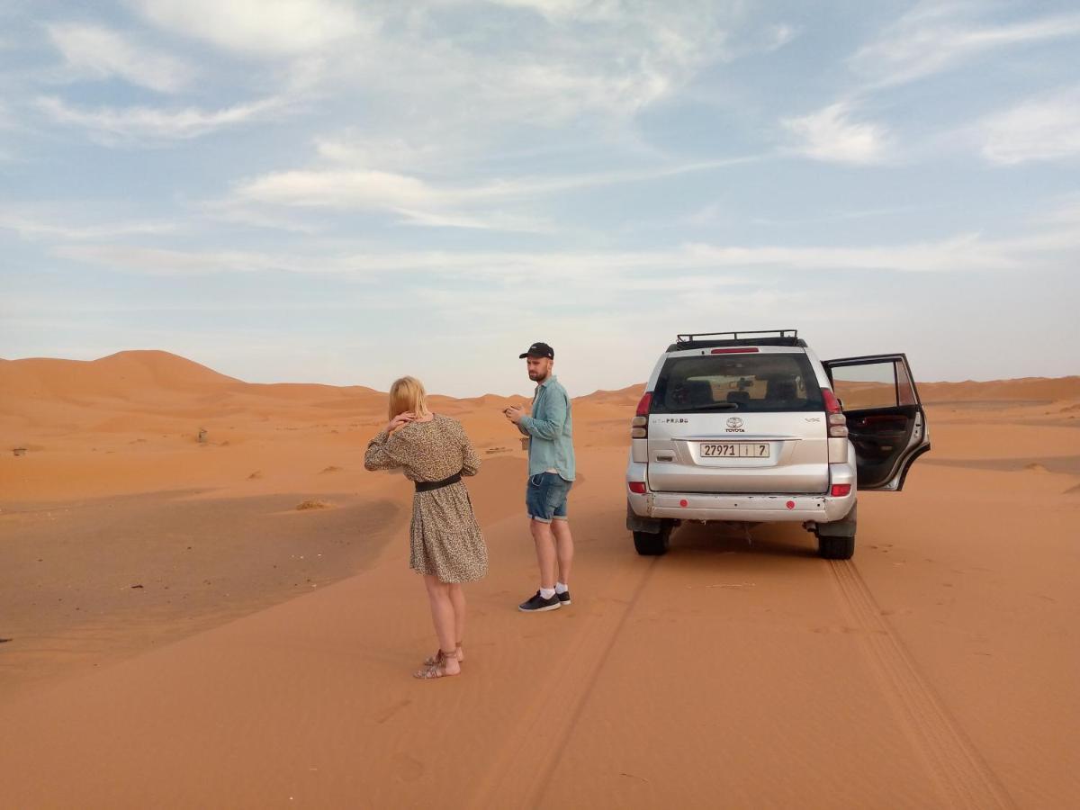 Akabar Luxury Desert Camp メルズーガ エクステリア 写真