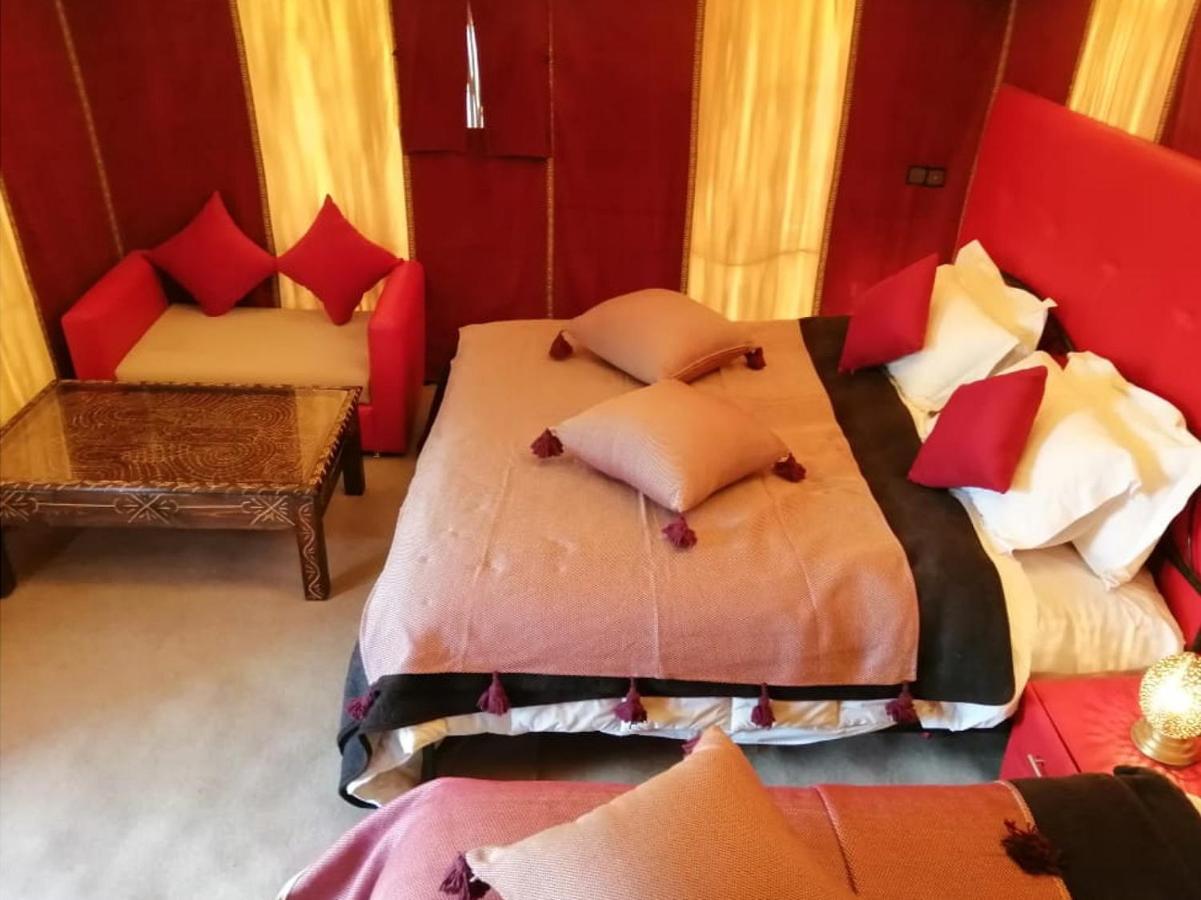 Akabar Luxury Desert Camp メルズーガ エクステリア 写真