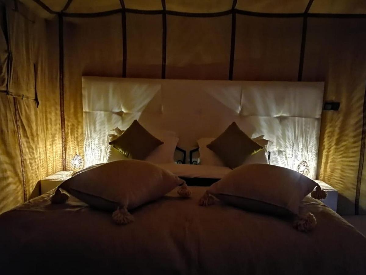 Akabar Luxury Desert Camp メルズーガ エクステリア 写真