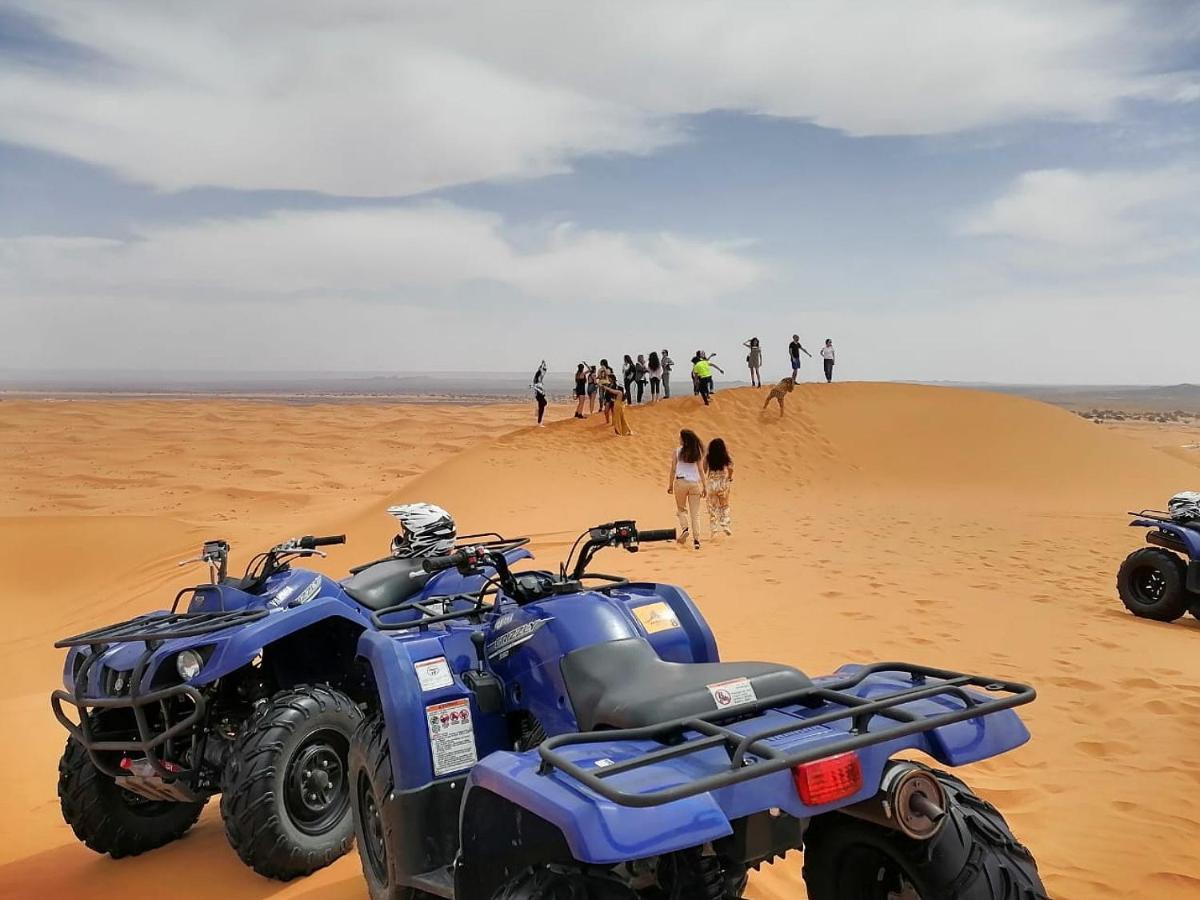Akabar Luxury Desert Camp メルズーガ エクステリア 写真